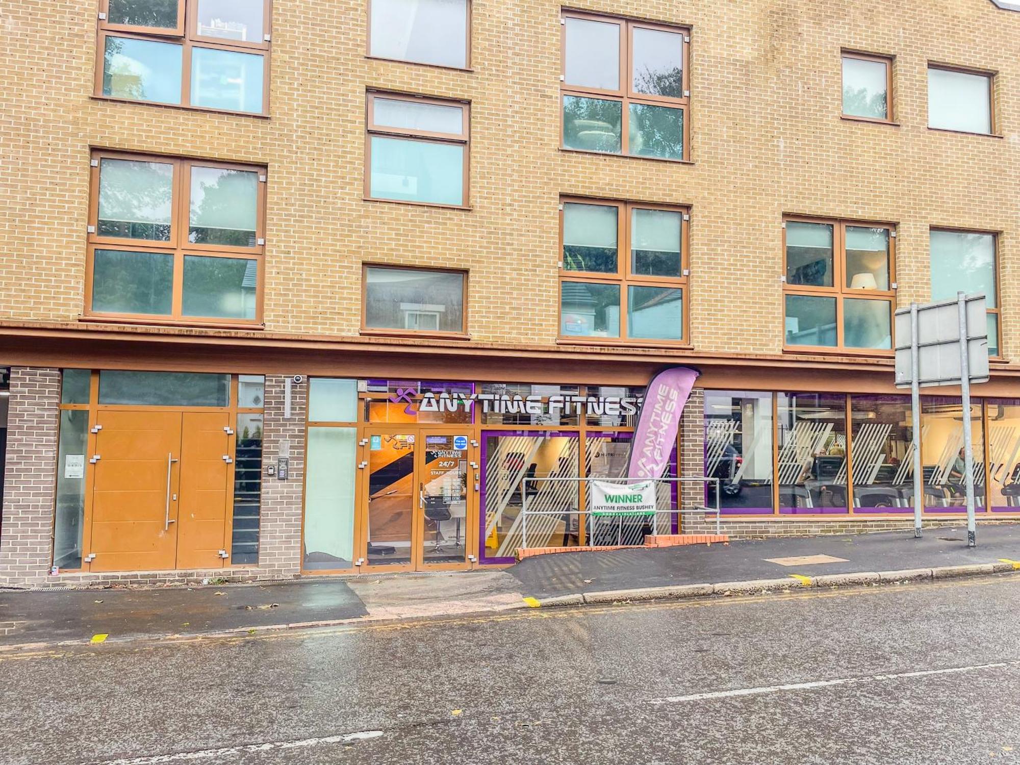 Ideal Family & Business Stay! 2 Min To Station, 10 Min To Harry Potter, 30 Min To London Euston & Free Parking! Watford  Esterno foto